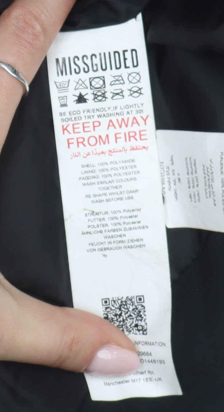 Missguided Women's Black Puffer Waistcoat Size 8