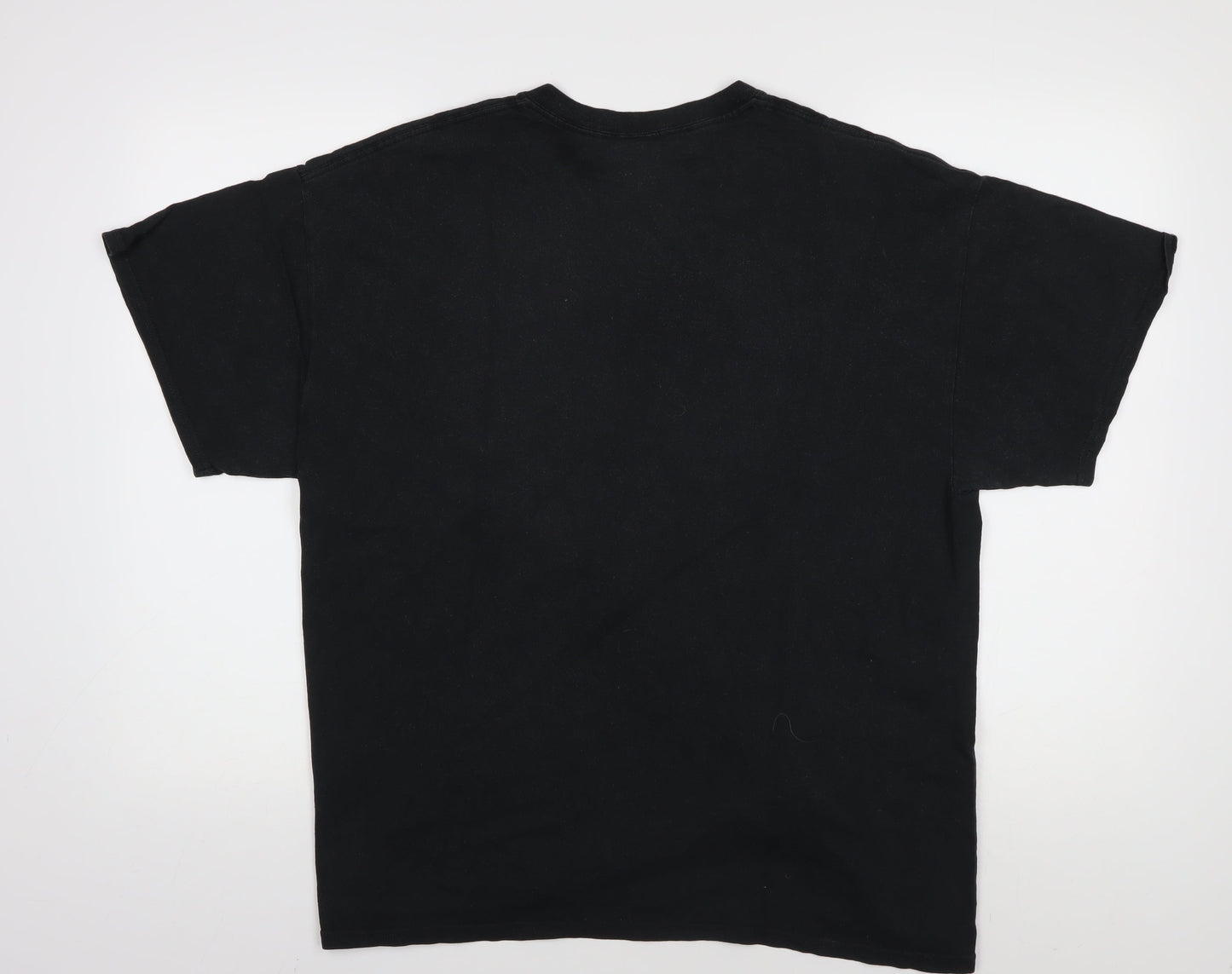 Reclaimed Vintage Men's Black Graphic T-Shirt L