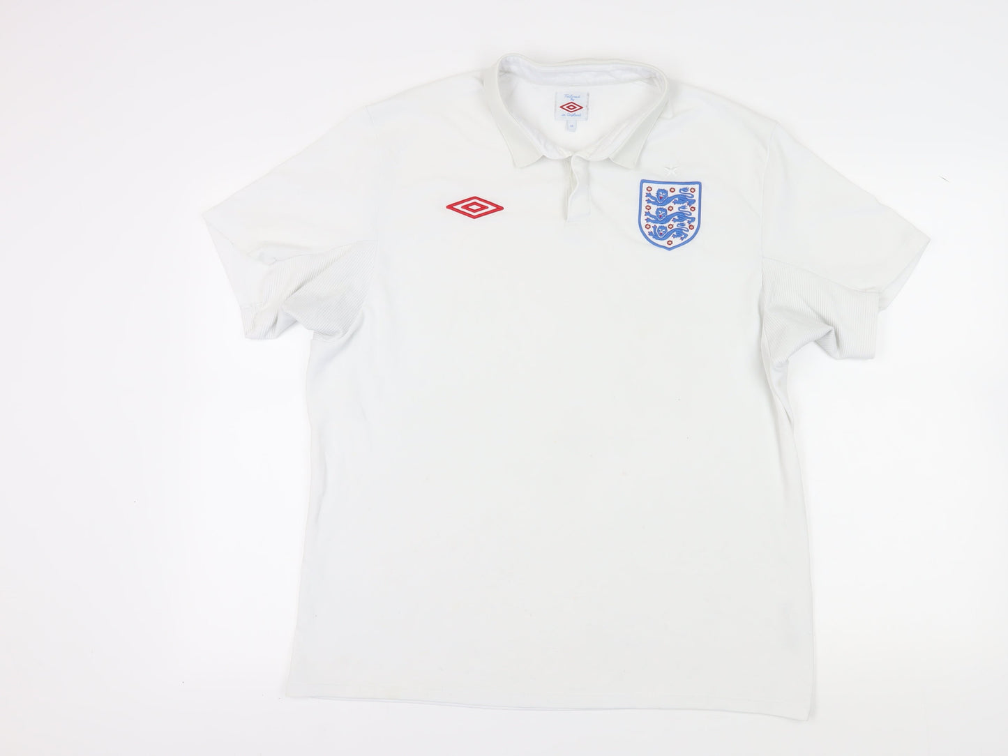 Umbro Men's White Polo Shirt, Size 18, Short Sleeve Casual