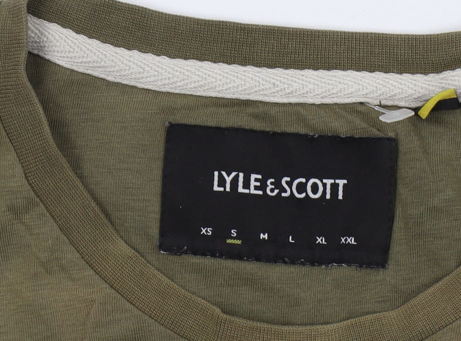 Lyle & Scott Men's Green Crew Neck T-Shirt, Size M