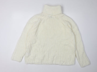 Womens UK Size M PRETTYLITTLETHING White Pullover Jumper