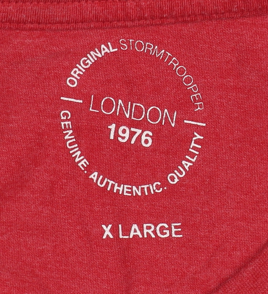 Tu Men's Red XL Christmas Star Wars T-Shirt