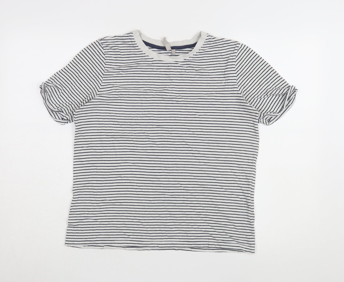 Womens UK Size M Pieces White Basic T-Shirt