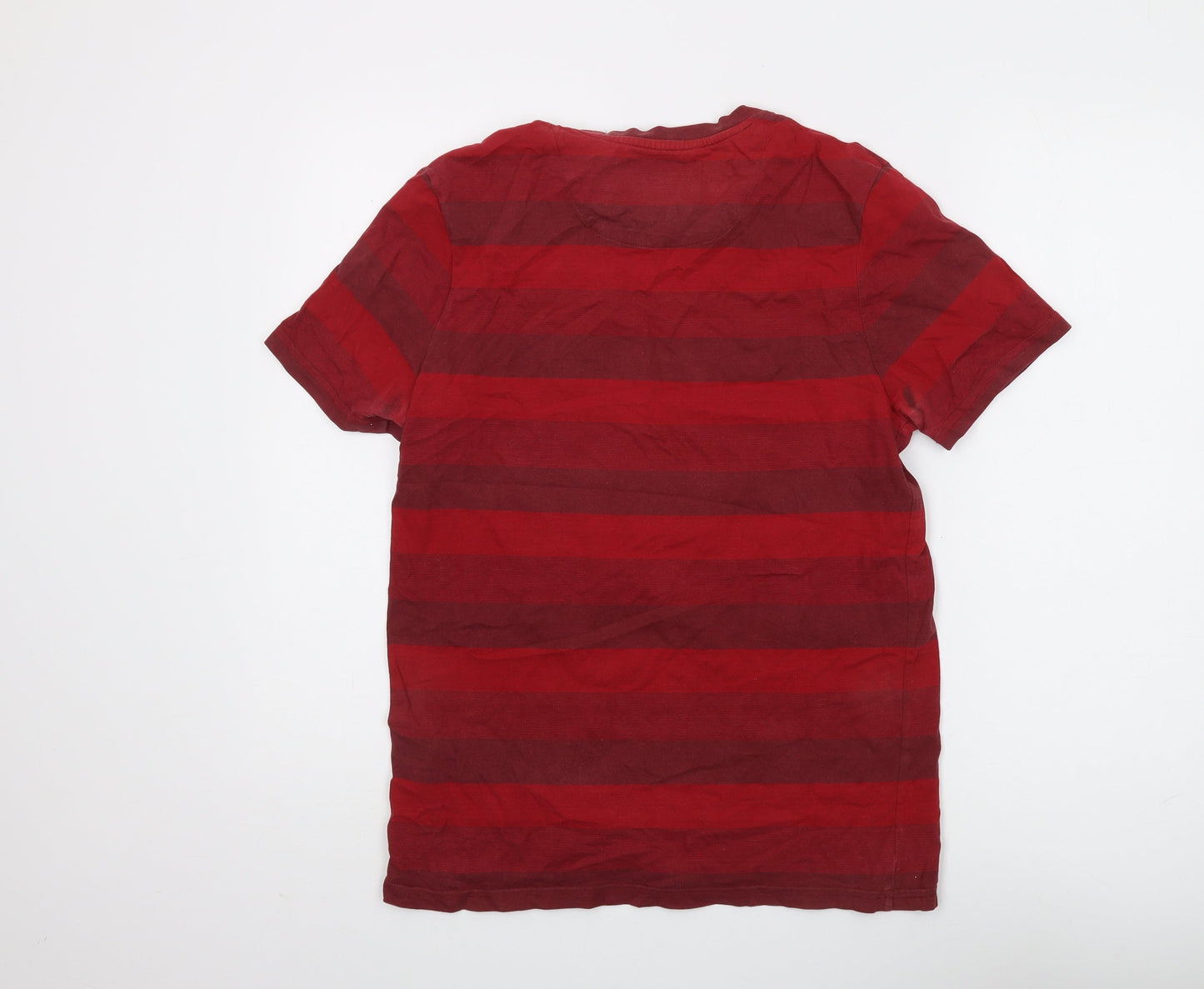 Lyle & Scott Men's Red Striped T-Shirt, Size M