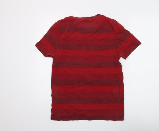 Lyle & Scott Men's Red Striped T-Shirt, Size M