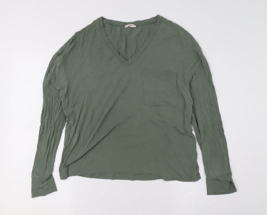 Hush Women’s Green Long Sleeve V-Neck T-Shirt, XS