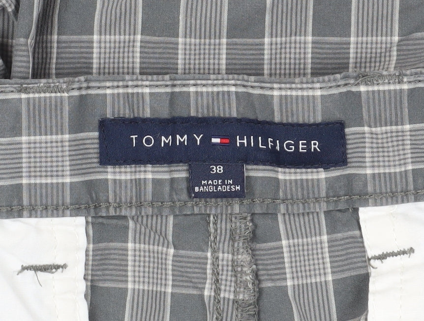 Tommy Hilfiger Men's Grey Chino Shorts - Size L