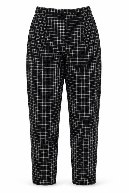 Womens UK Size 6 Monki Classic Fit Straight Black Trousers