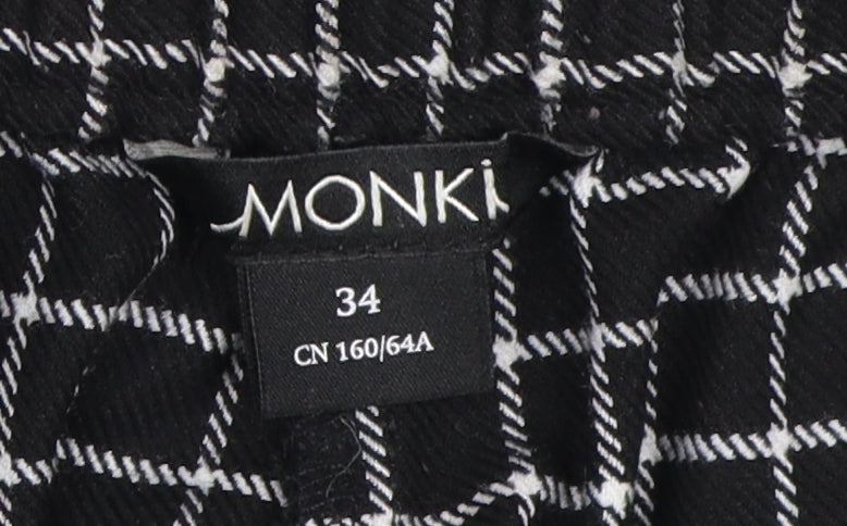 Womens UK Size 6 Monki Classic Fit Straight Black Trousers