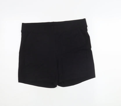 Torrid Women's Black Size 2 Shorts for Casual Wear