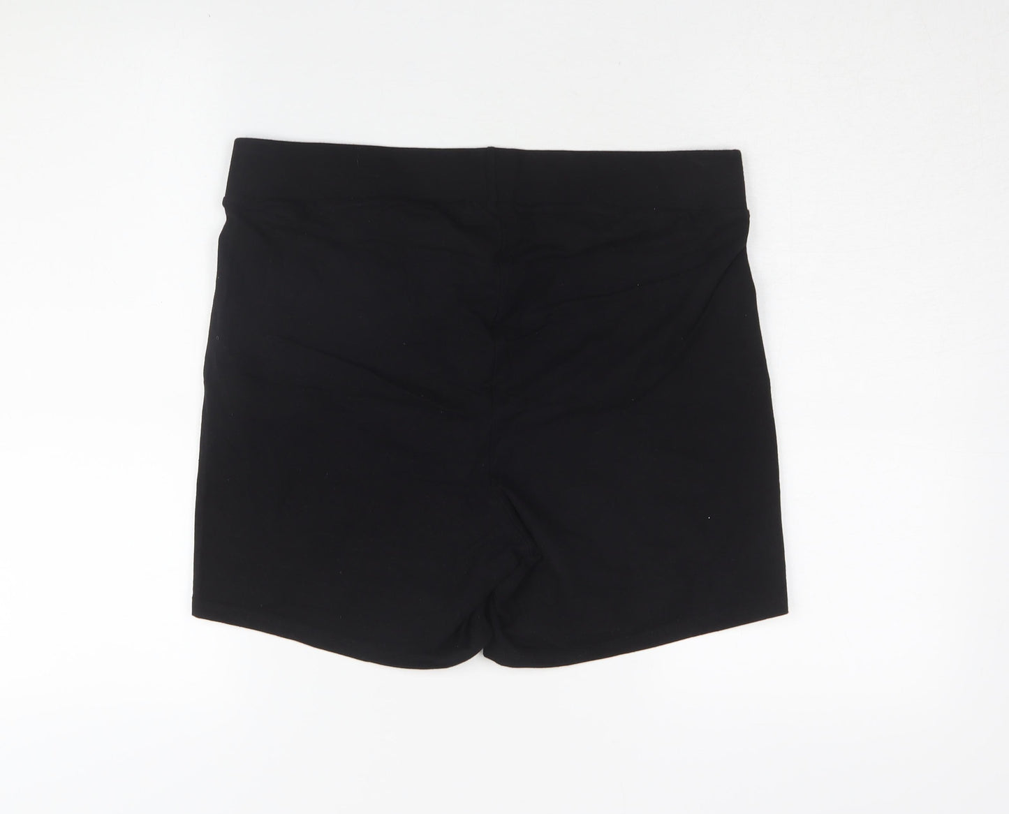 Torrid Women's Black Size 2 Shorts for Casual Wear