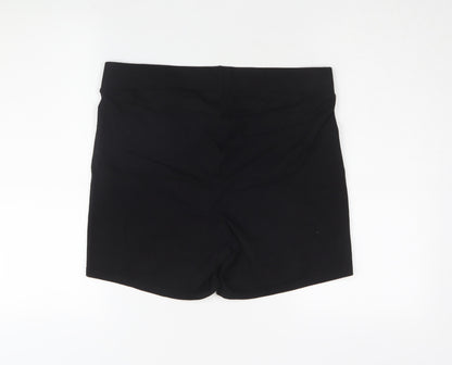 Torrid Women's Black Size 2 Shorts for Casual Wear
