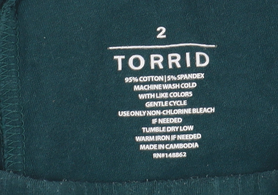 Torrid Women's Green Cotton Casual Shorts Size 2
