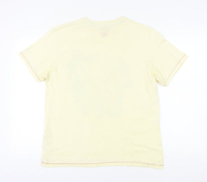 Mantaray Men's Beige Graphic Print T-Shirt Medium