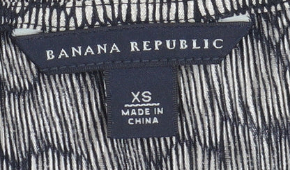 Banana Republic Women’s Beige Sleeveless Tank XS Geometric