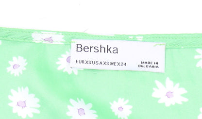 Bershka Women's Green Floral Crop Top XS