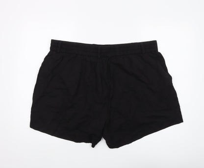 Torrid Women's Black Relaxed Mid-Rise Shorts, Size 12