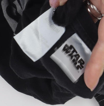 Star Wars Men's Black Graphic T-Shirt Medium