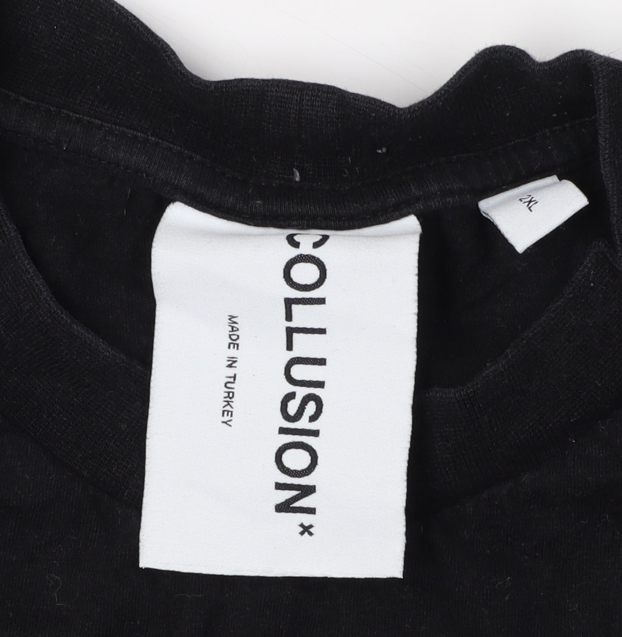Mens UK Size 2XL COLLUSION Black  T-Shirt