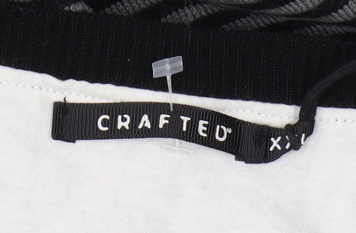 Crafted Men's Black 2XL V-Neck Striped Jumper