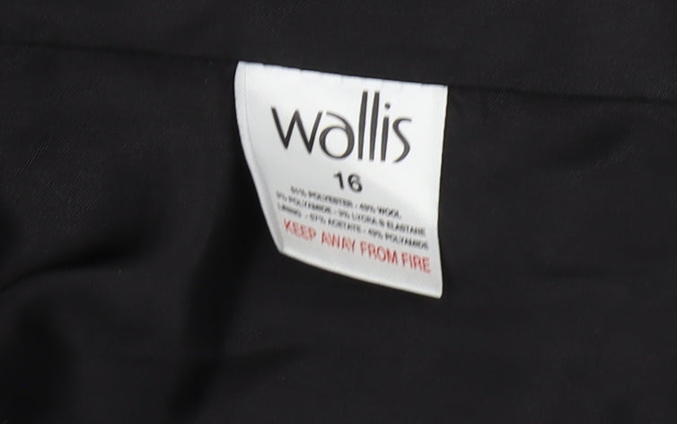 Wallis Women's Black Regular Fit Single-Breasted Jacket