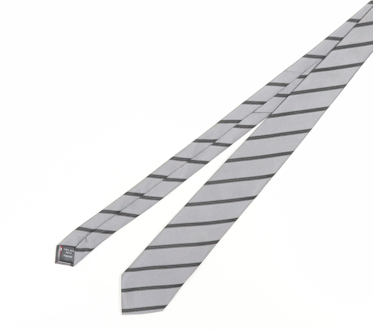 Jeff Banks Stvdio Men's Silver Slim Silk Striped Tie