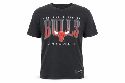 Front view of NBA Teens Black Chicago Bulls T-Shirt 13 - Sports Graphic Print