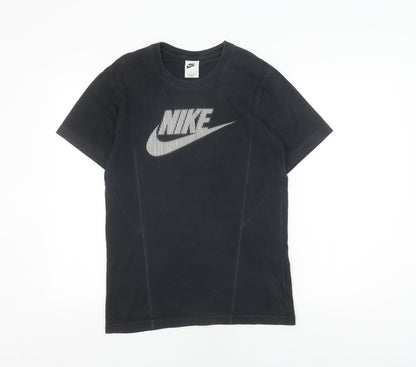 Nike Men's Black Short Sleeve T-Shirt - Small