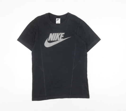 Nike Men's Black Short Sleeve T-Shirt - Small