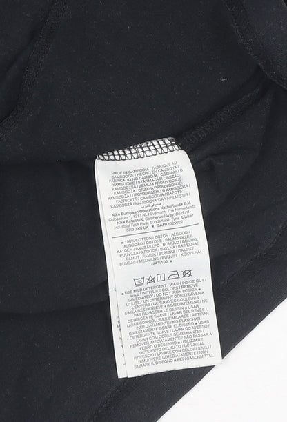 Nike Men's Black Short Sleeve T-Shirt - Small