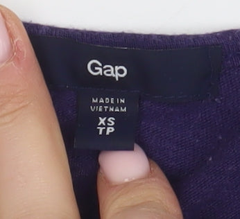 Gap Women’s Purple XS Basic Scoop Neck T-Shirt