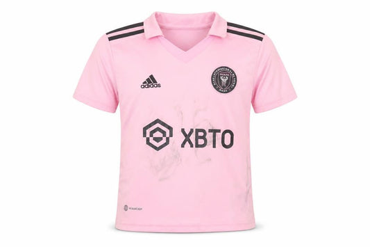 Front view of Adidas boys’ pink football t-shirt, size 18, logo sportswear