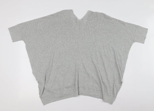 Cabi Women Grey V-Neck Relaxed T-Shirt, S, Casual Style