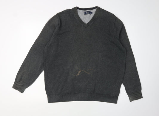 Maine New England Men's Grey V-Neck Pullover Jumper L