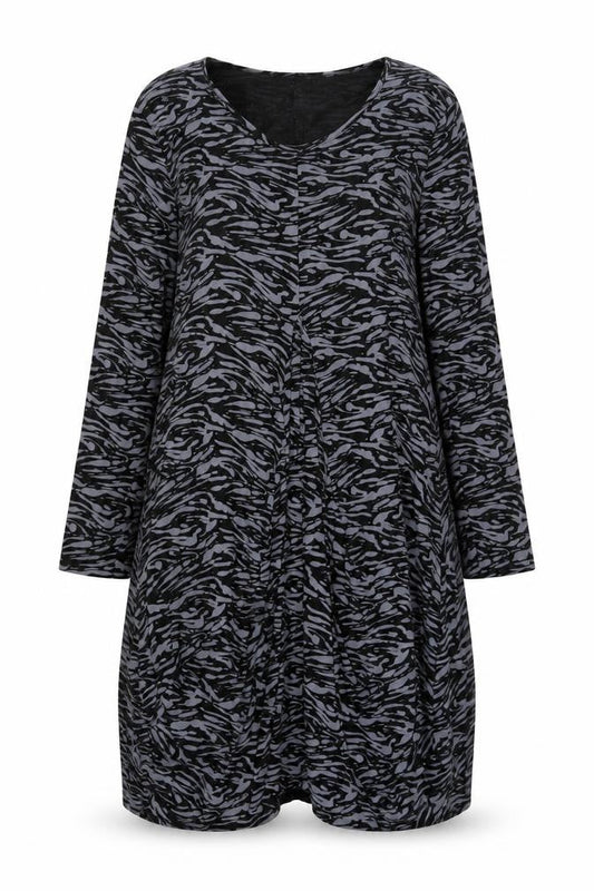 Capri Women's Black XS Trapeze & Swing Animal Print Dress