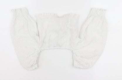 Bershka Women’s White Cropped Puff Sleeve Top - S