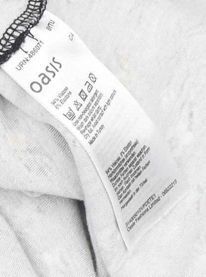 Oasis Women's Black Floral Flare Skirt - S