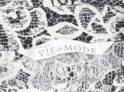 Vie de Mode Women's Multicoloured Button-Up Shirt