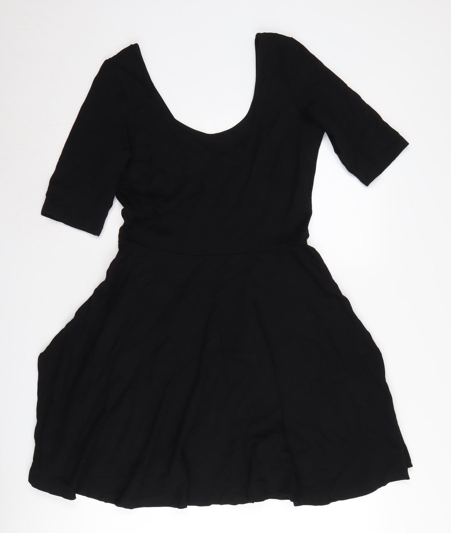 Envii Women's Black Skater Dress M - Stylish Casual Wear