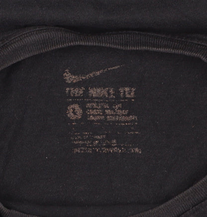 Nike Men's Medium Black Graphic Print T-Shirt