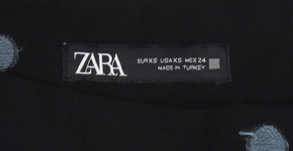 Womens UK Size XS Zara Regular Fit Cropped Black Trousers