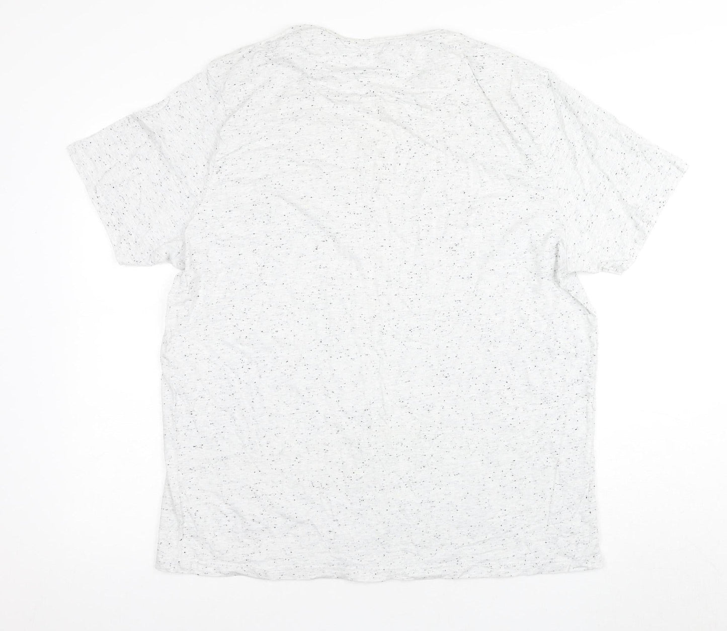 Easy Crafted Men's White 2XL Crew Neck T-Shirt