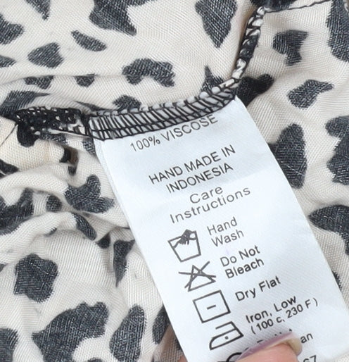 Motel Women's Black Animal Print Skirt 2XS