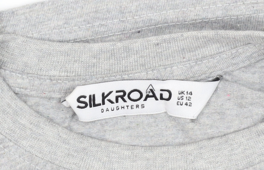 Silkroad Women's Grey Cropped T-Shirt Size 14