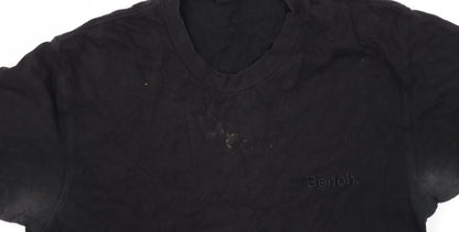 Mens UK Size S Bench Black  T-Shirt