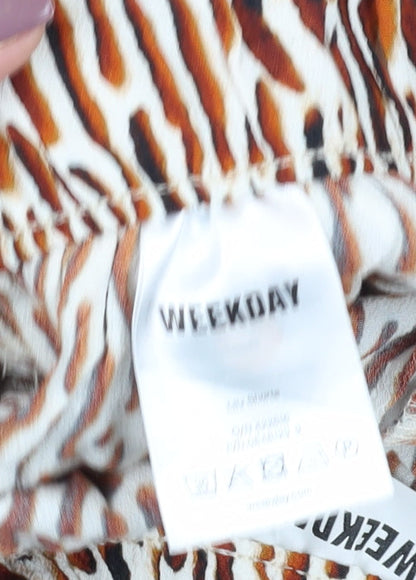 Weekday Women's Multicoloured Paperbag Shorts Size 6