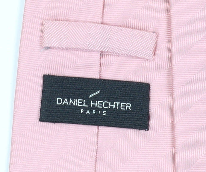 Mens Daniel Hechter Pink  100% Silk  Tie