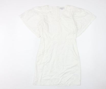 Great Plains Women's White V-Neck Shift Dress Size 10