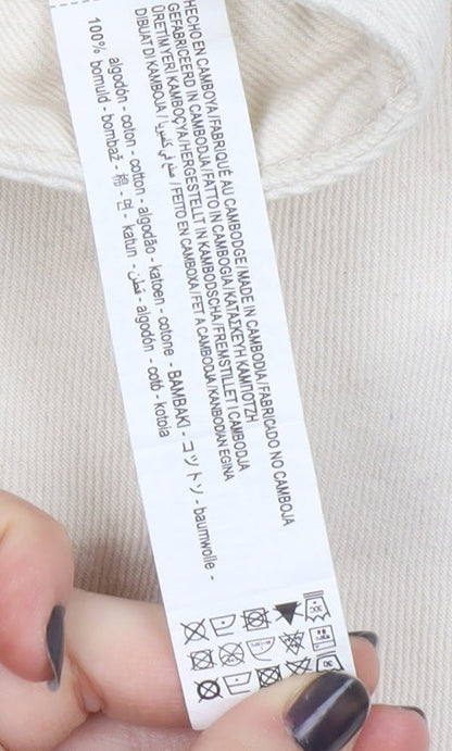 Stradivarius Women's Ivory 4 Cut-Off Denim Shorts