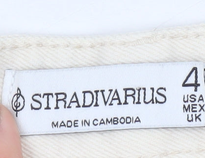 Stradivarius Women's Ivory 4 Cut-Off Denim Shorts